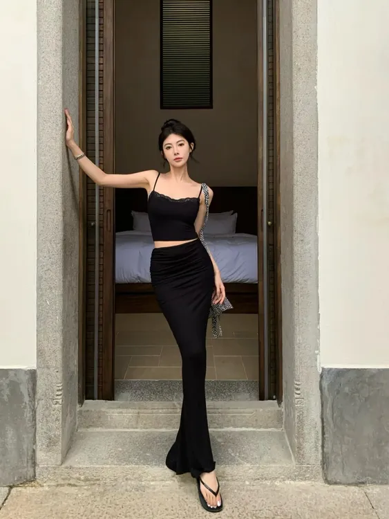 2025夏季新款时尚套装性感辣妹吊带背心洋气休闲百搭气质显瘦半裙