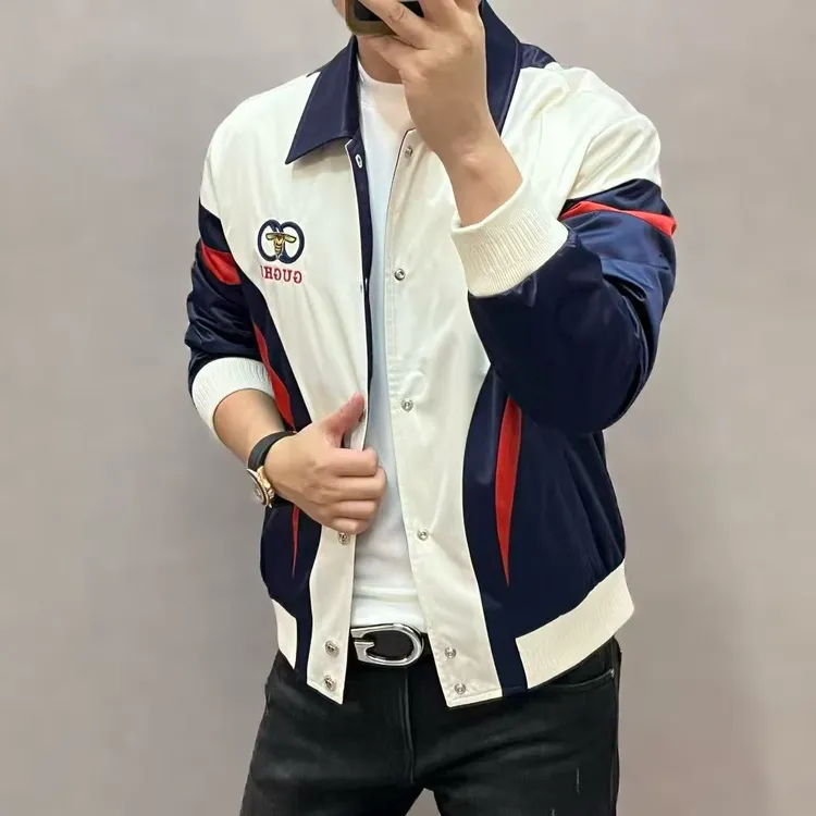 新款高端男士休闲拼色小蜜蜂翻领拉链夹克外套8065