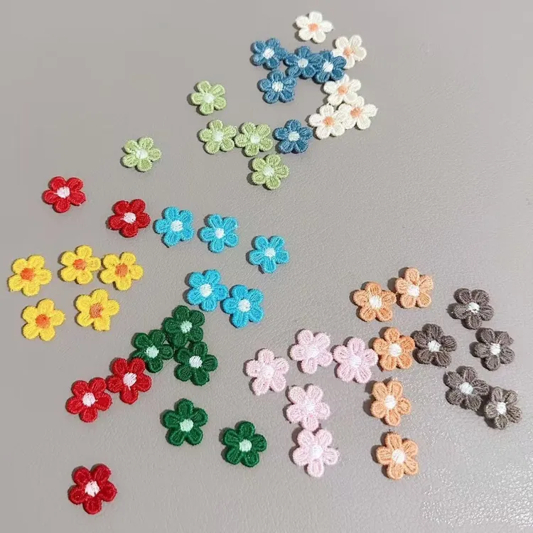 花朵补丁贴补丁布贴修补羽绒服衣服t恤破洞迷你小号梅花刺绣布贴