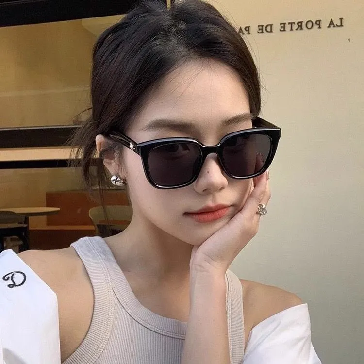 潮酷墨镜女高级感方框圆脸显脸小2025新款夏季旅游街拍防晒太阳镜
