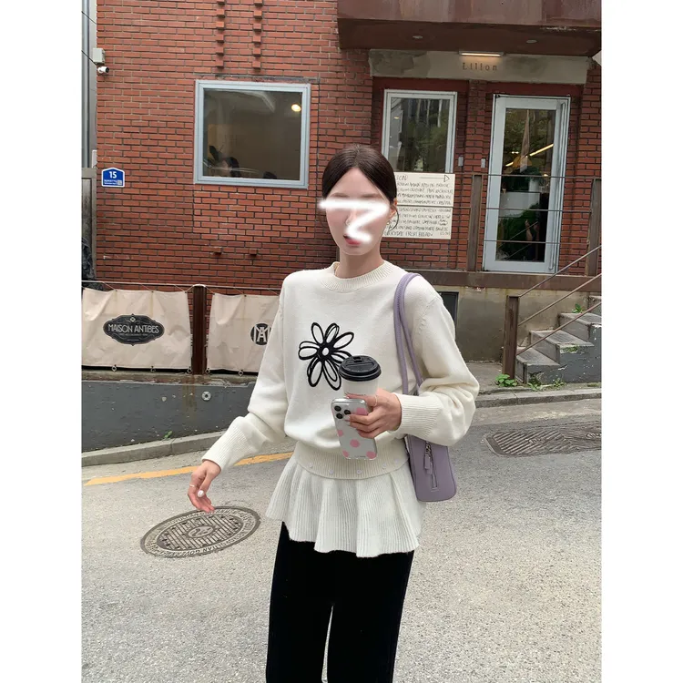 【雏菊舞会 daisy】韩版休闲感刺绣绣花慵懒风圆领针织毛衣上衣女秋