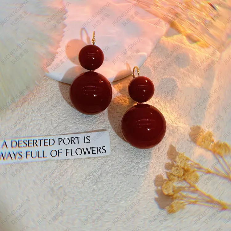 铜合金耳饰 萤光S184秋冬时尚气质百搭红色珠珠复古港风高贵耳环