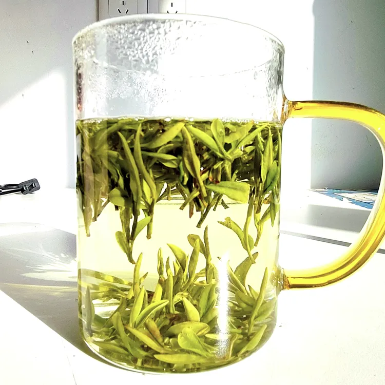 经典口粮茶桐城小花25年新茶手工采摘口感浓郁自带兰花香