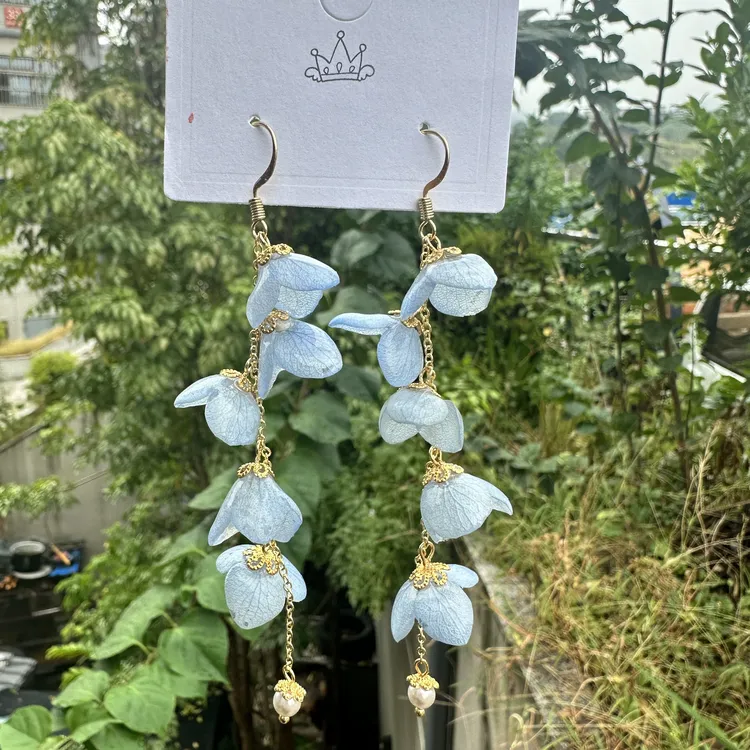 铜合金树脂耳饰 耳环2025新款爆款高级感时尚百搭清新精美超仙