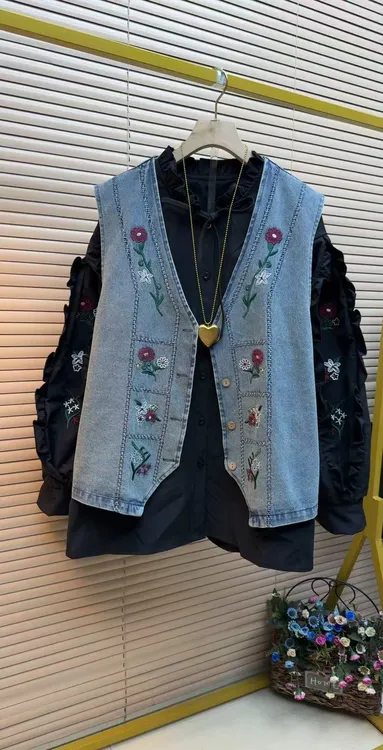 时尚百搭宽松重工绣花韩版水洗牛仔1329显瘦遮肉减龄简约时髦套装