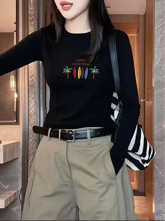 时尚简约百搭圆领长袖T恤女2025秋季大码胖MM宽松显瘦打底衫上衣