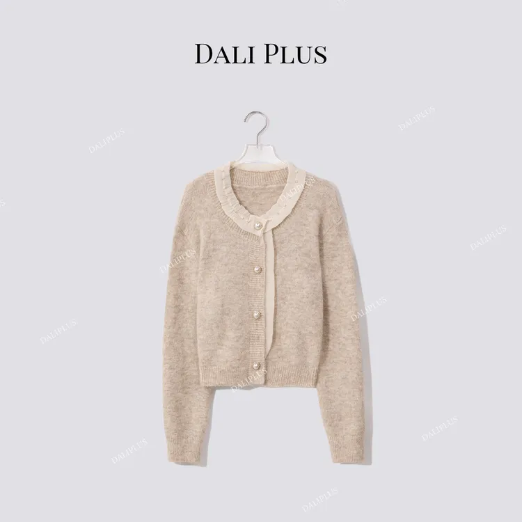 DALI PLUS“高克重苏力羊驼毛”钉珠蕾丝边套头针织衫-D5CH4619