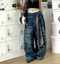 70916-1潮女时尚百搭迷彩牛仔弯刀裤印花复古高街宽松水洗休闲裤