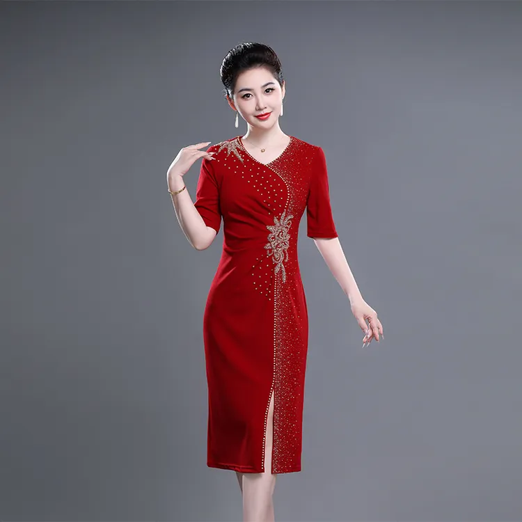 夏季女高贵新娘妈妈装中式中袖婚宴礼服旗袍办婚礼喜婆婆刺绣衣服