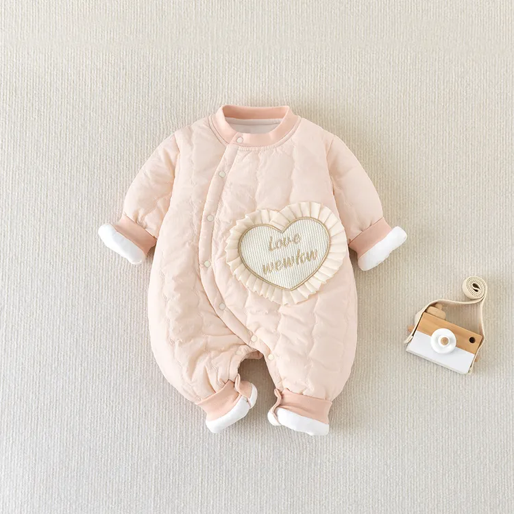 200g夹棉婴儿哈衣5-15度偏襟护肚女宝宝连体衣甜美秋冬季外出爬服