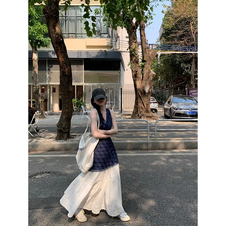 韩系气质设计感格纹无袖背心上衣2025夏季新款甜美感半身裙两件套