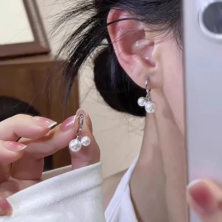 轻奢高级感银色双吊坠珠珠耳扣耳环女日韩小众设计感精致百搭耳饰