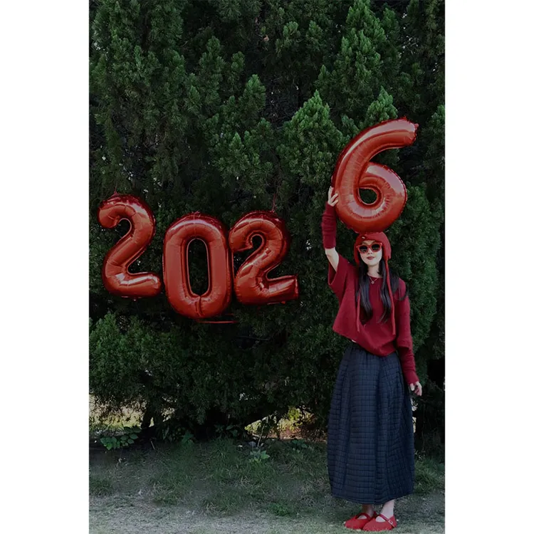 洋气小众休闲百搭设计感红色长袖上衣高腰修身显瘦半身裙套装女