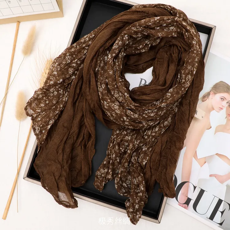 博主推荐文艺碎花褶皱薄围巾复古压皱丝巾秋冬保暖装饰洋气披肩女