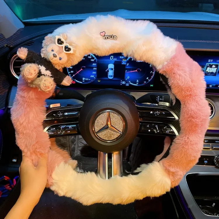 爱心雪梨熊冬季方向盘套可爱女生高颜值保暖柔软汽车手把套装饰品
