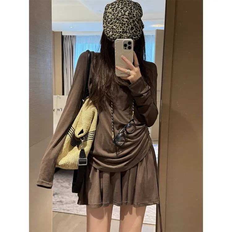 时尚孕妇纯欲风短裙时尚套装套装早秋不规则休闲风辣妹风套装