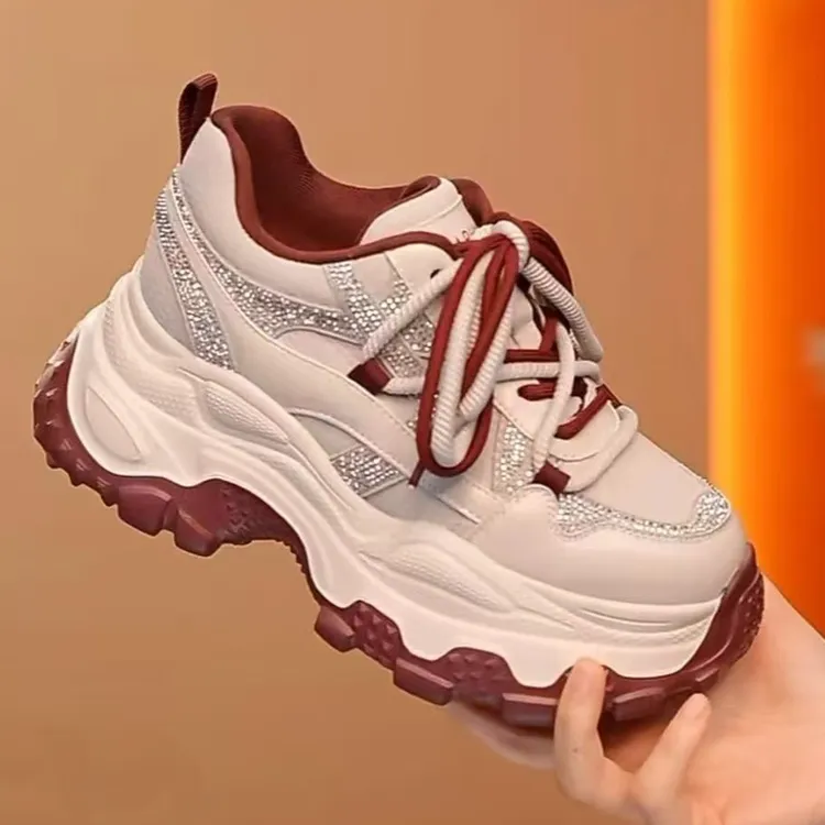 老爹鞋女2025秋冬爆款紫色厚底鞋洋气百搭轻便不累脚运动休闲女鞋