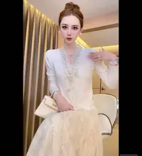 【甜心】重工钉珠拼接蕾丝轻奢百搭显瘦针织上衣