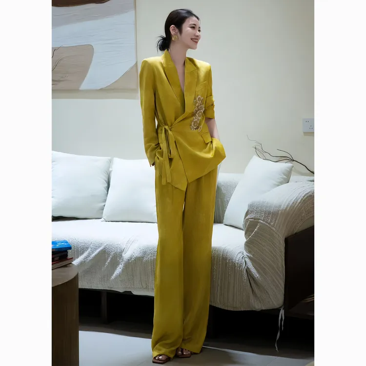 ZEROYK新中式时尚西装套装设计感复古提花醋酸绑带西服长裤两件套