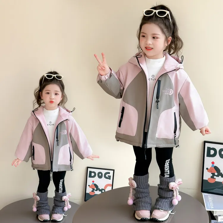 秋冬加厚款女童休闲外套洋气时髦儿童两面穿冲锋衣可爱小女孩衣服