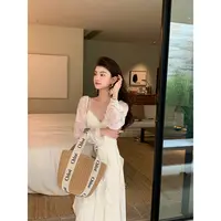 YEXIAOTING叶小婷 署名白檀 白色仙气套组不规则吊带花边长裙蕾丝