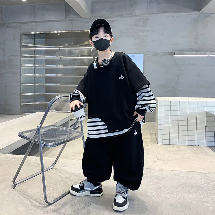 儿童装男童秋装卫衣套装2025新款中大童春秋款运动休闲男孩三件套