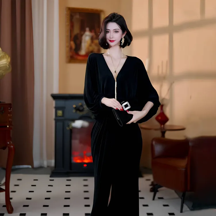FEMLY/法曼丽 法式V领收腰性感时尚优雅设计款长裙3179