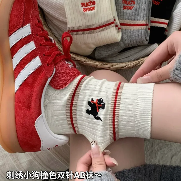 袜子女2024秋冬新款长筒棉袜可爱卡通小狗刺绣条纹休闲百搭中筒袜