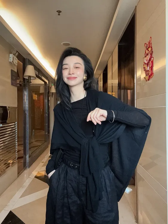 （年富一年）可穿式披肩外搭防晒带扣斗篷外套