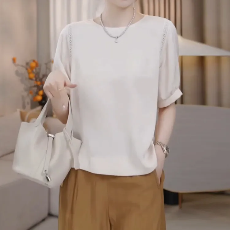 法式轻奢风拼接镂空圆领小衫女新款轻薄时尚慵懒显瘦百搭套头上衣