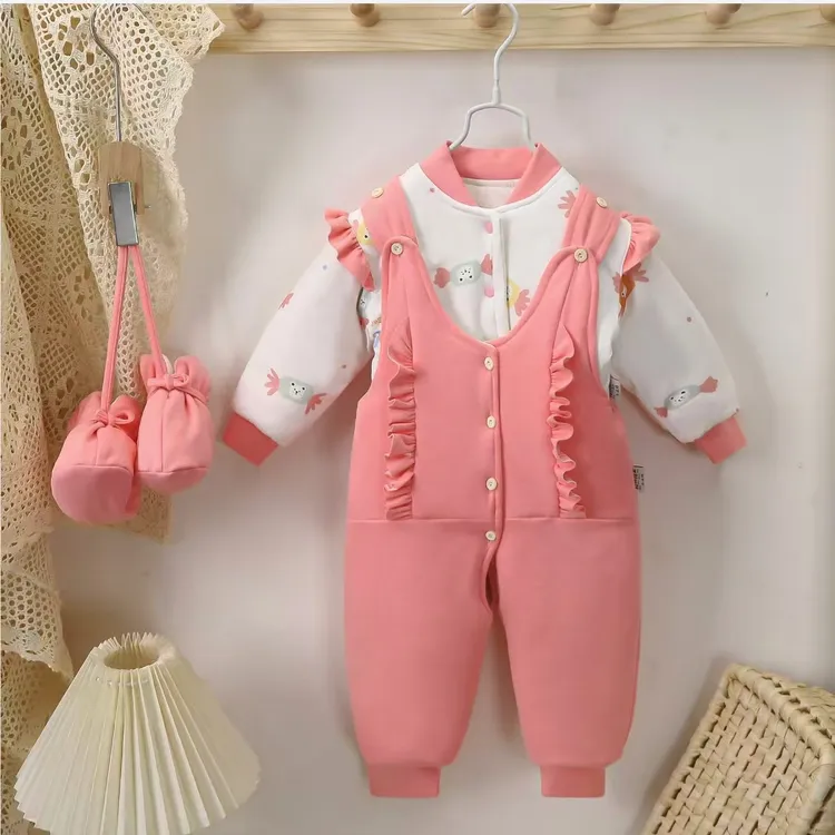 宝宝加厚背带棉花分体套装（带棉花手工鞋子）