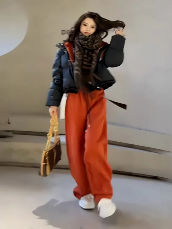 2025韩版宽松短款连帽棉服女冬季新款休闲面包服时尚百搭裤子套装