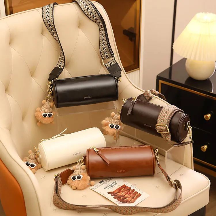 编织宽带波士顿包真皮圆筒包2026新款斜挎手拎腋下高级感简约包包