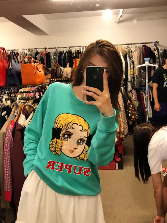 婉君【美少女】春秋季气质百搭休闲宽松卫衣LWJ25C3T2222