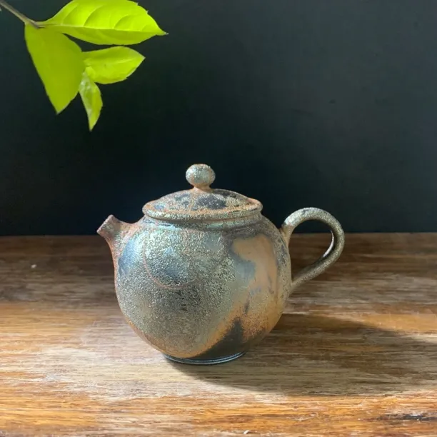 建水紫陶茶壶古法柴烧饕餮纹泡茶壶自然落釉重釉泡茶壶功夫茶壶