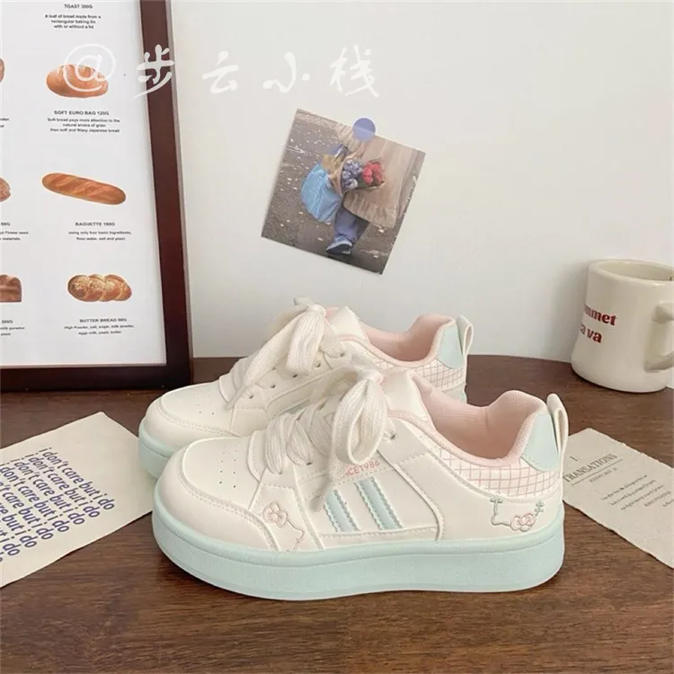 粉色厚底小白鞋女透气2025秋季新款chic小众设计休闲学生运动板鞋