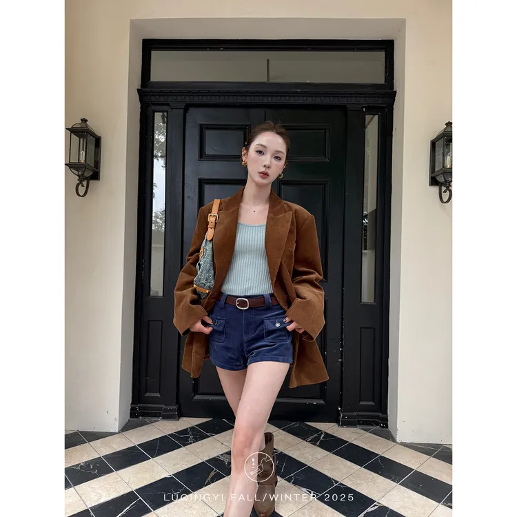 鹭青一原创【梦鱼】复古灯芯绒短裤女秋修身百搭休闲裤 L25K1102L