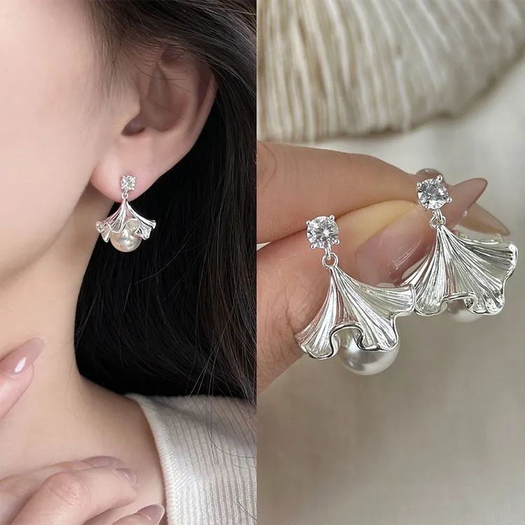 小众扇形银杏叶流苏仿珍珠耳环女耳坠2025新款爆款轻奢高级感1105