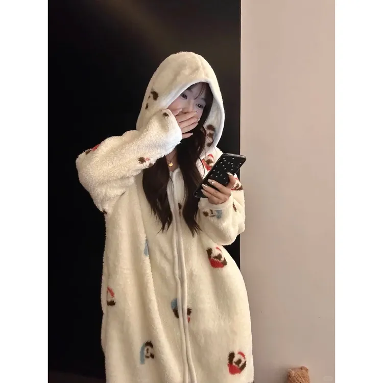 软萌可爱小狗连帽珊瑚绒睡裙女冬季新款家居服加厚保暖大码连衣裙