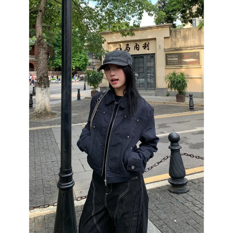 美式复古铆钉短款夹克外套女秋季高级质感翻领辣妹休闲百搭上衣