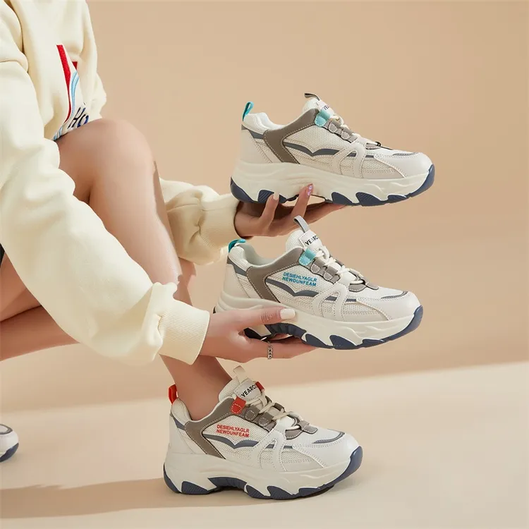 YEARCON/意尔康2025秋冬复古女士厚底老爹鞋加绒时尚防滑休闲鞋