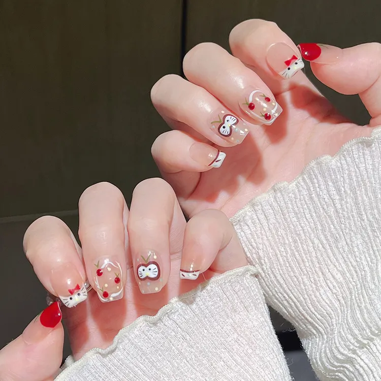 【 苹果猫 】纯手工穿戴甲手绘苹果法式波点可爱甜美高级感显白百搭