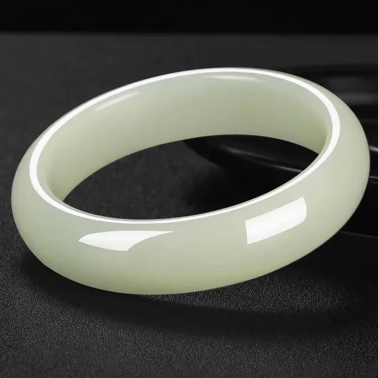 青白玉天然正品和田玉中宽版正圈手镯温润大气经典优雅款玉石手饰