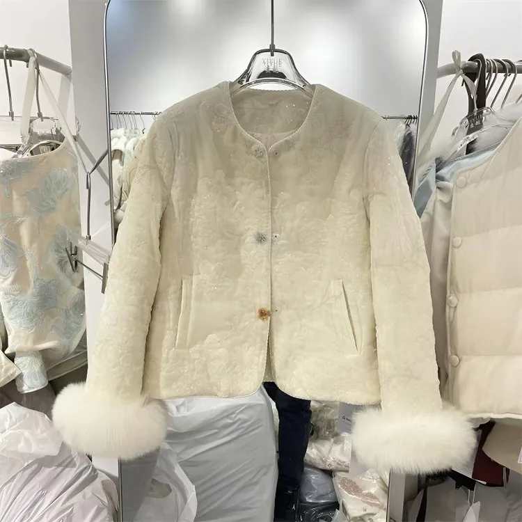 刺绣合格品可拆卸长袖纯色单排扣薄款直筒型加棉加厚环保毛女棉服