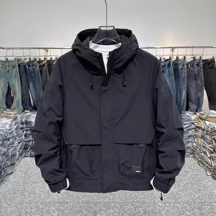 高级感外套男春秋连帽夹克宽松显瘦2025新款潮流百搭冲锋衣上衣潮