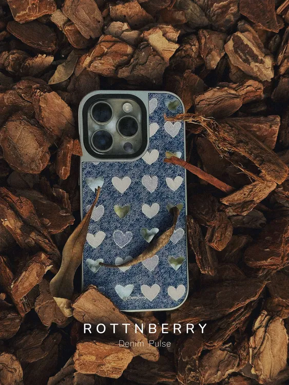RottnBerry · 心跳丹宁 爱心镜面牛仔纹路磁吸手机壳