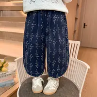 女童洋气宽松冬季穿搭裤子女宝宝2025新款外穿加绒碎花休闲裤