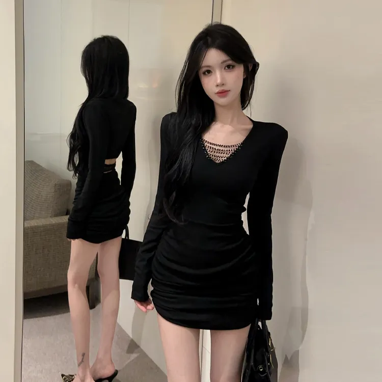 【雾非雾】设计感黑色蕾丝拼接V领长袖连衣裙女纯欲性感镂空短裙女