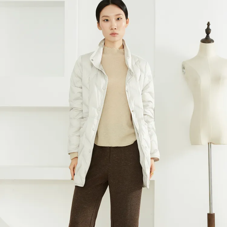 SILVIYE双面波兰进口科鲁达95白鹅绒轻薄压胶鹅绒羽绒服冬YR52004