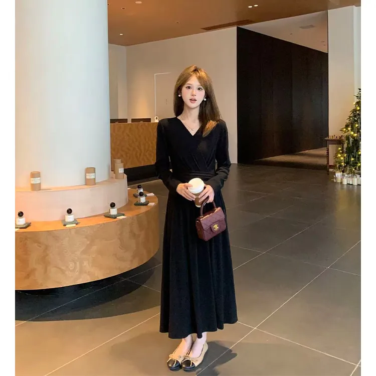 FUGUI RICH【秋月夜】小个子秋冬新款时尚洋气百搭气质V领连衣裙